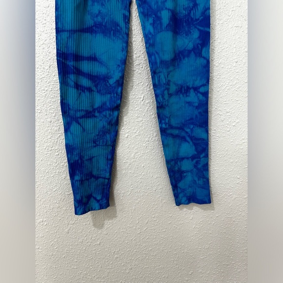 Bombshell Tie Dye SET Caribbean Blue Size M NWT - Picture 5 of 12
